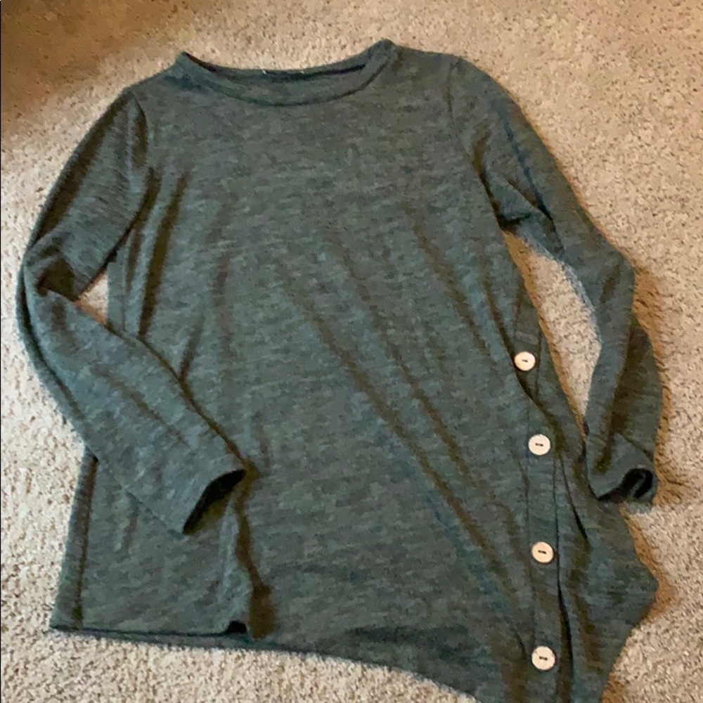 Long sleeve top